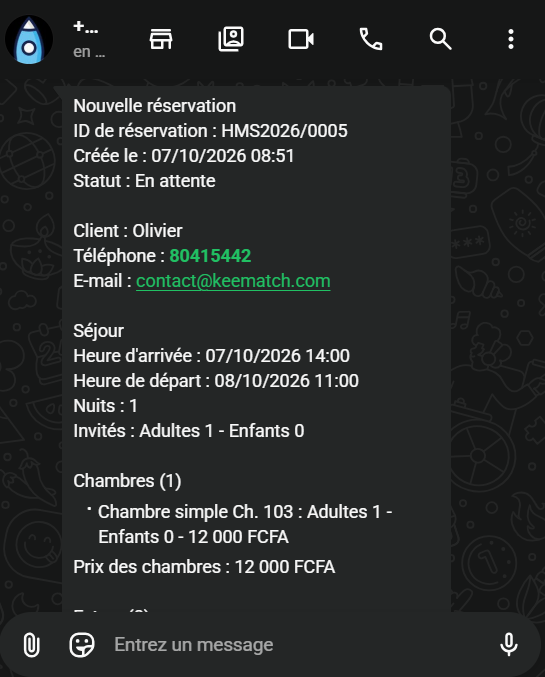 Message WhatsApp reçu par le propriétaire : nouvelle réservation avec client, téléphone, dates de séjour et chambre